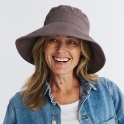 Essential Traveller Hat - Mocha