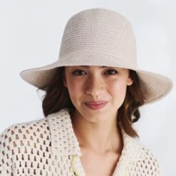 Lacey Bucket Hat - Oatmeal