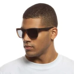 Front Page -Cancer Council Supplies Shop TCC2231052 12BONDI