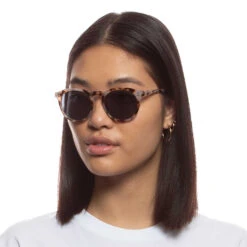 Front Page -Cancer Council Supplies Shop TCC2358815 10BRIGHT